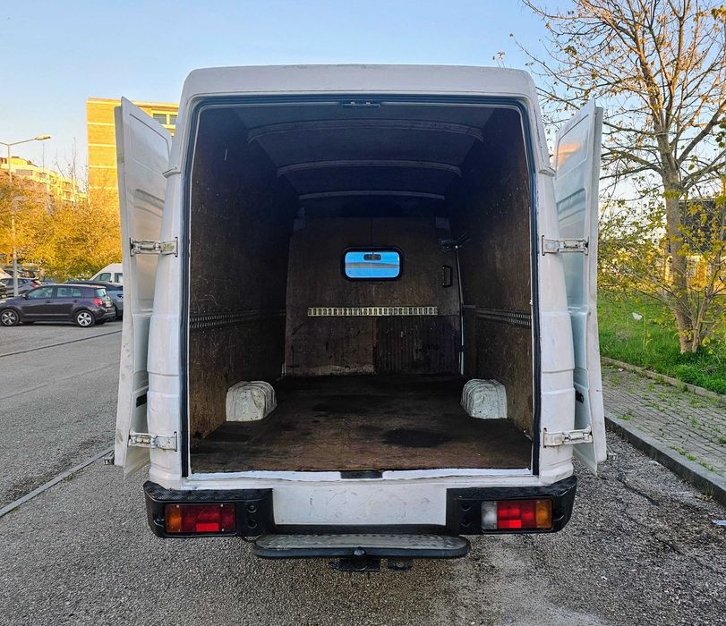 Iveco Daily 2.5d (toda reparada)