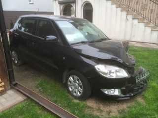 Skoda fabia 1.2 2012 r. uszkodzona