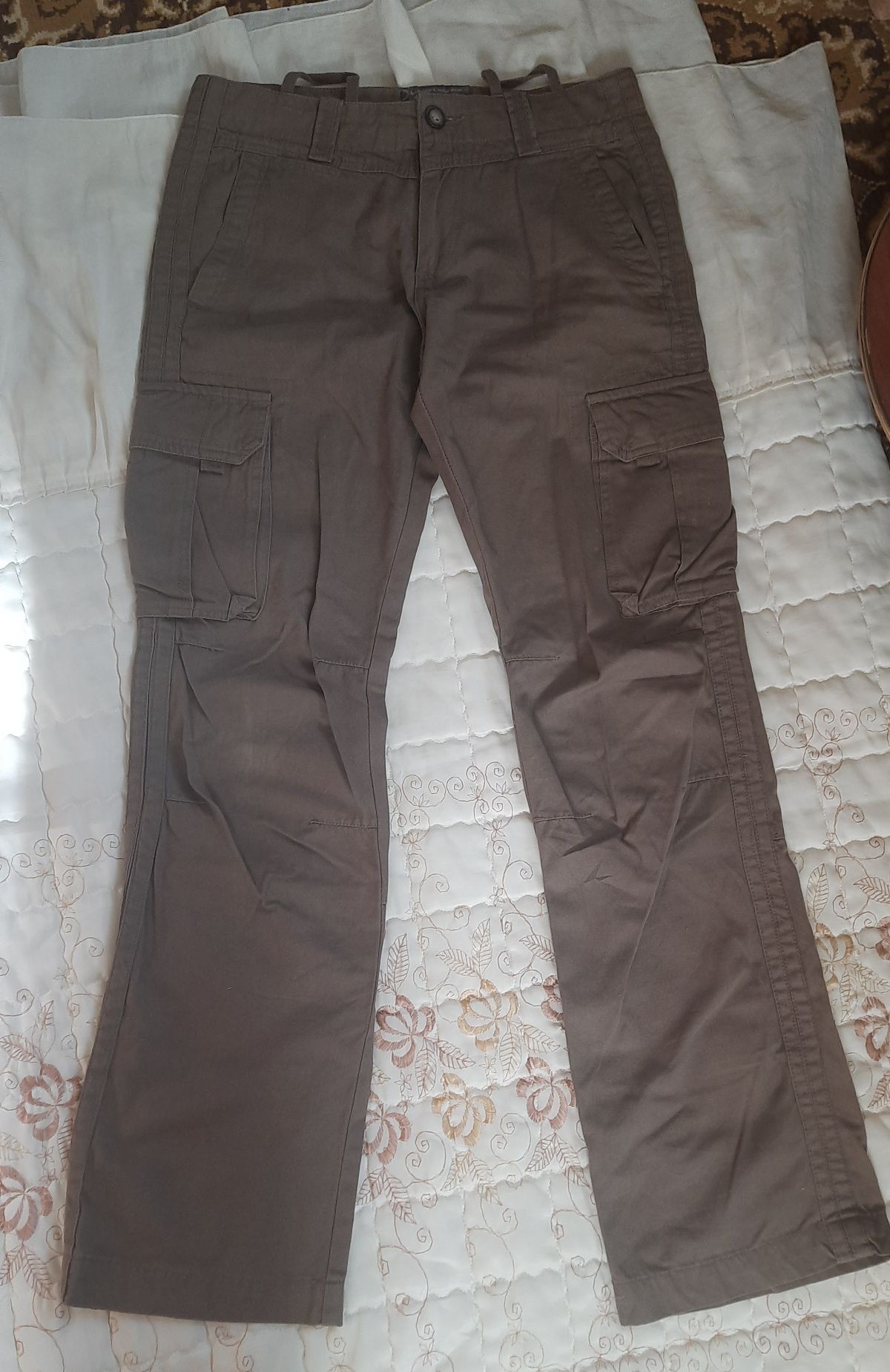 Джинсы 46 -48 SILVER CREEK