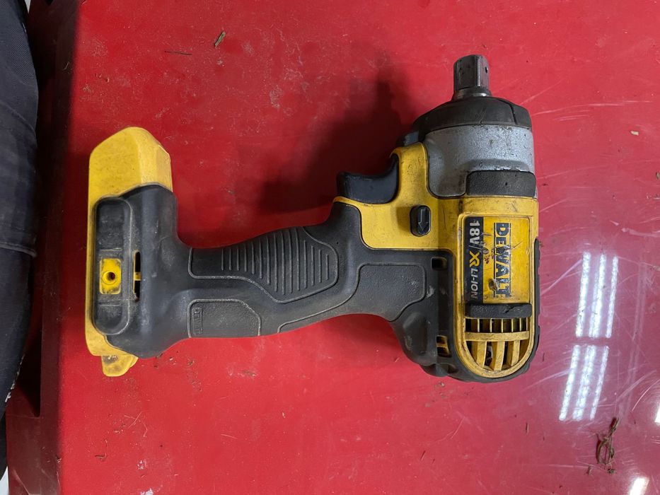Dewalt DCF880 klucz udarowy oryginalny