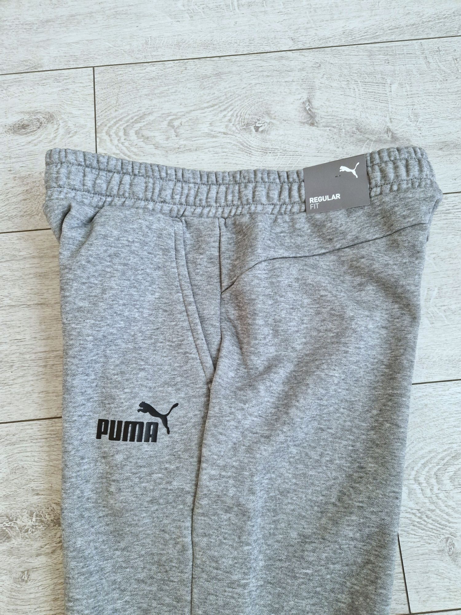 Spodnie dresowe - PUMA - roz. M - Nowe