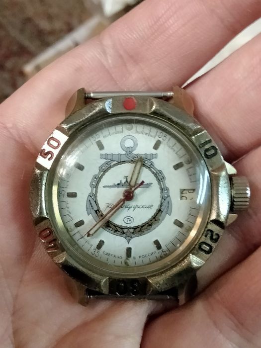 Продам наручные механические часы Восток Командирские