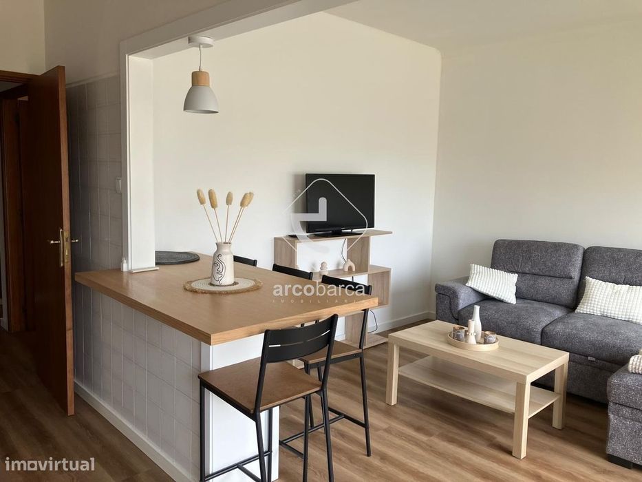 Apartamento T1 + 1 com varanda - Amorosa - Chafé - Viana do castelo