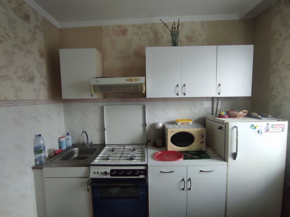 Оренда 2-к квартира Виставка, вулиця Зарічанська