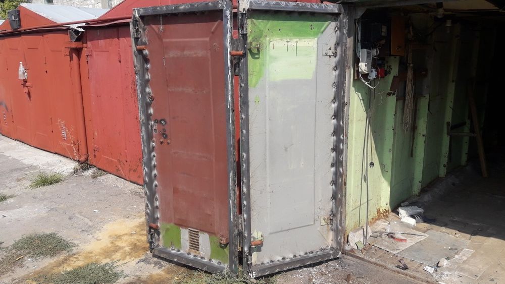 Усиление Ворот. Срочный ремонт ворот. Услуги сварщика. С генератором.