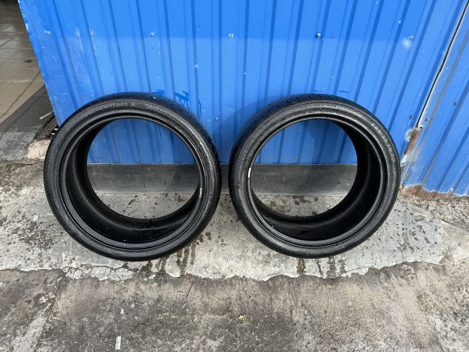 Резина, шини 225/40 R20 і 285/35R20