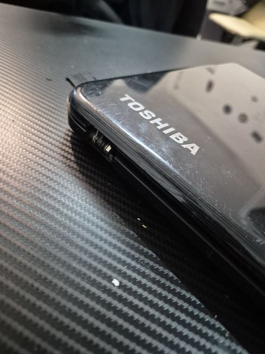 Laptop toshiba satelite l50
