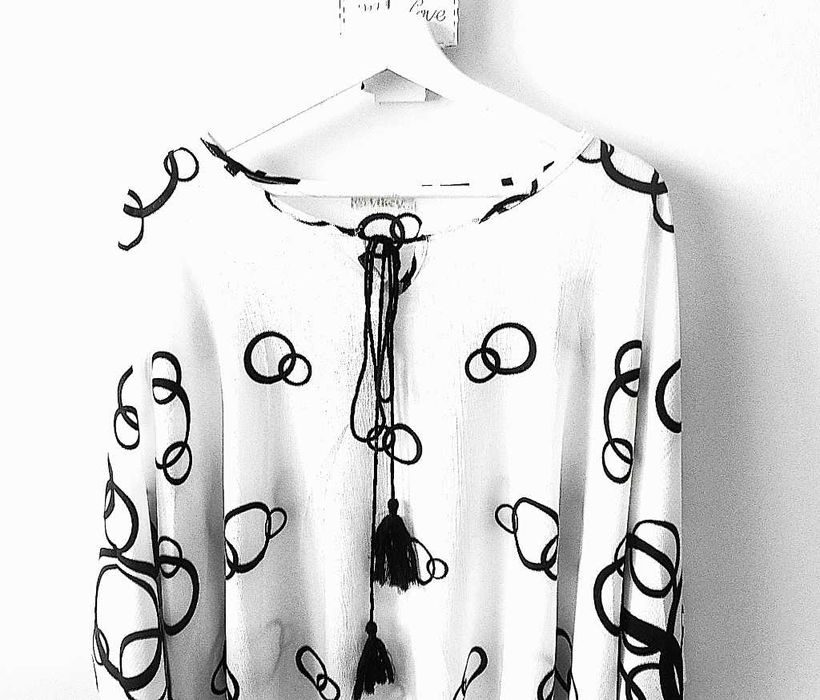 Piękna narzutka - kardigan - ponczo - nietoperz bez rozmiarowa