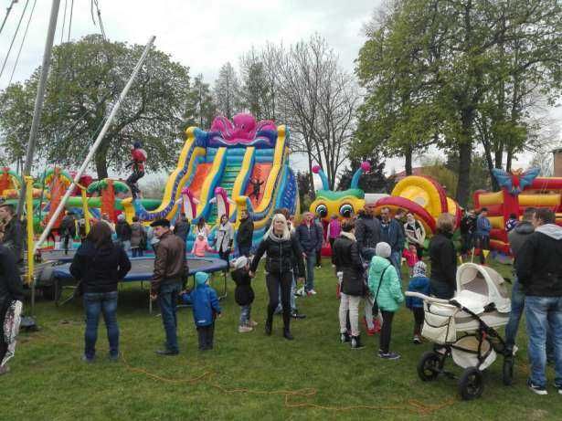 wideo foto budka 360 byk rodeo zjeżdżalni zamki dmuchane euro-bungee