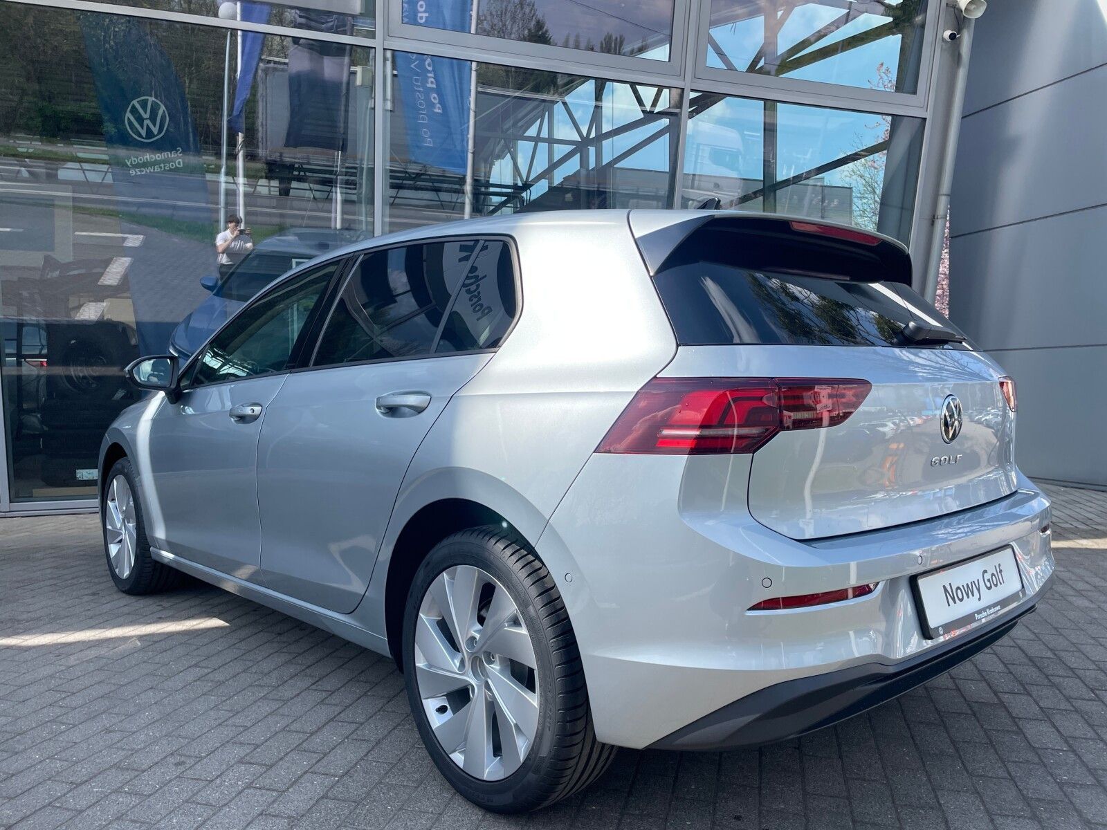 Volkswagen Golf Life Plus 1.5 TSI 150KM manualna 6-biegowa Pakiet Style, Zima, Ambient