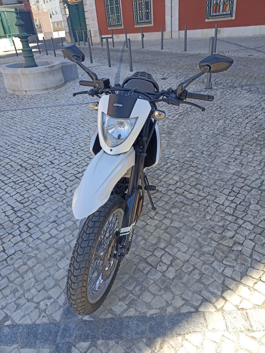 Vendo mota keeway tx enduro 125