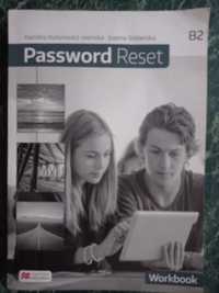 Password Reset B2 Workbook  Macmillan (z kodem dostępu do strony).