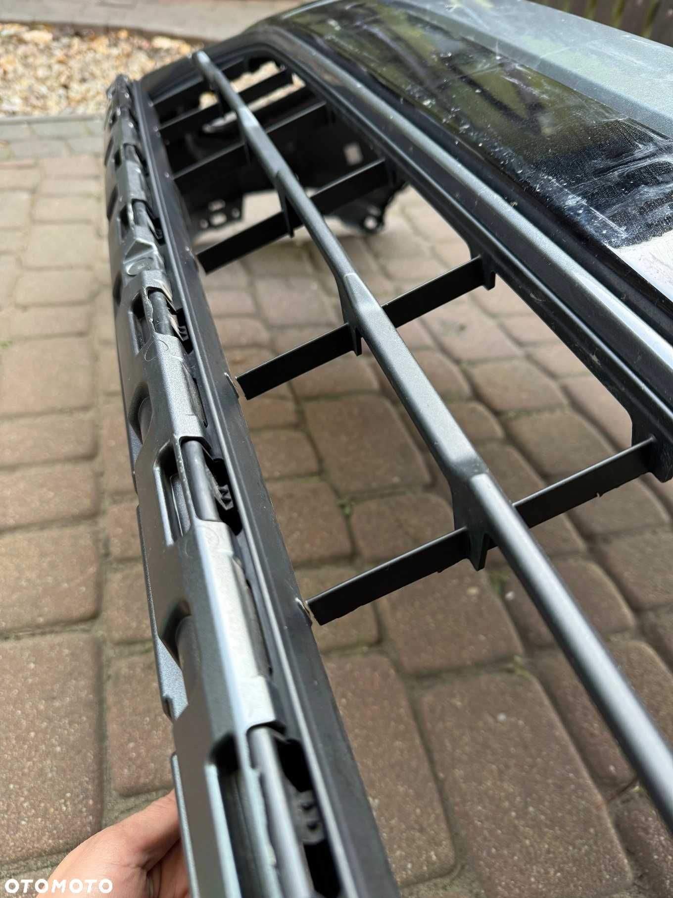 VW T-ROC R-LINE LIFT RLINE 21-24 Zderzak Gril Atrapa Przód Przedni