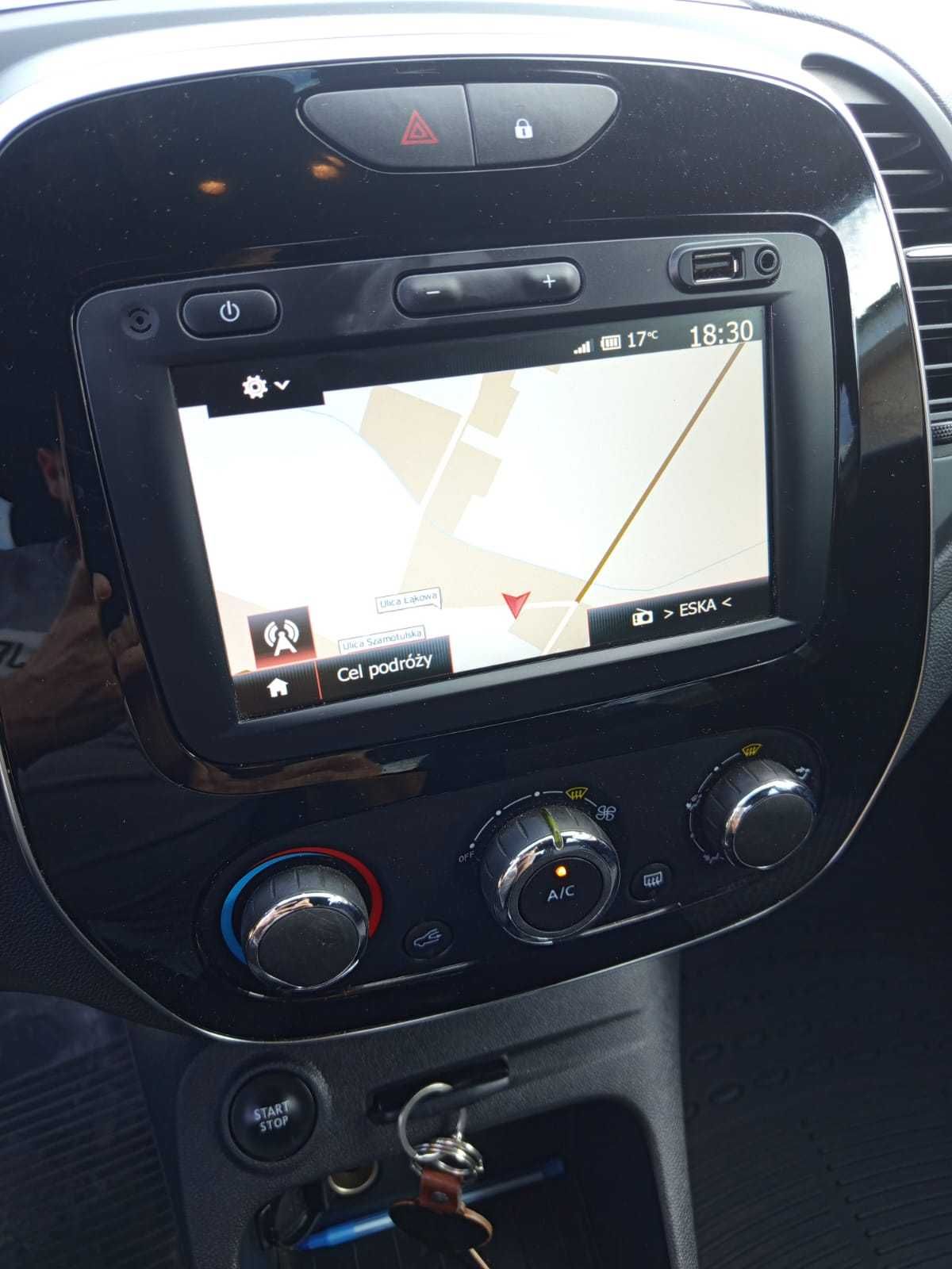 Sprzedam samochód osobowy RENAULT CAPTUR