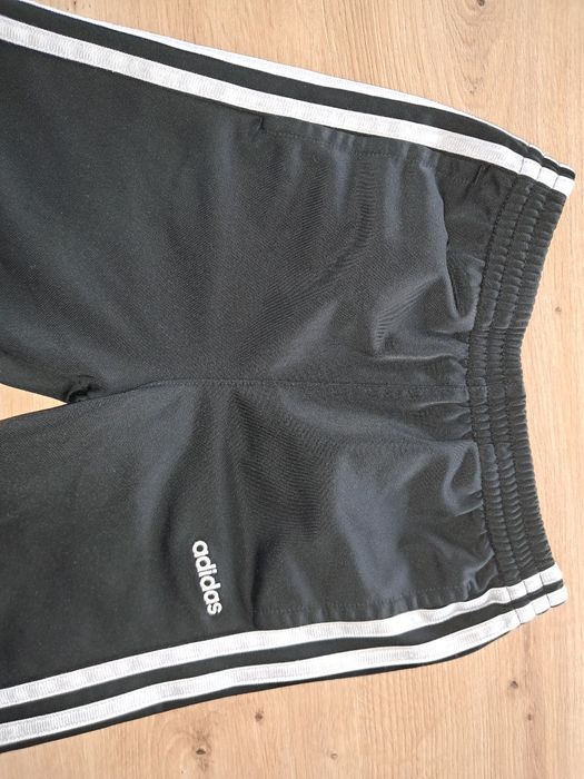 Spodnie dresowe chłopięce adidas rozmiar 116