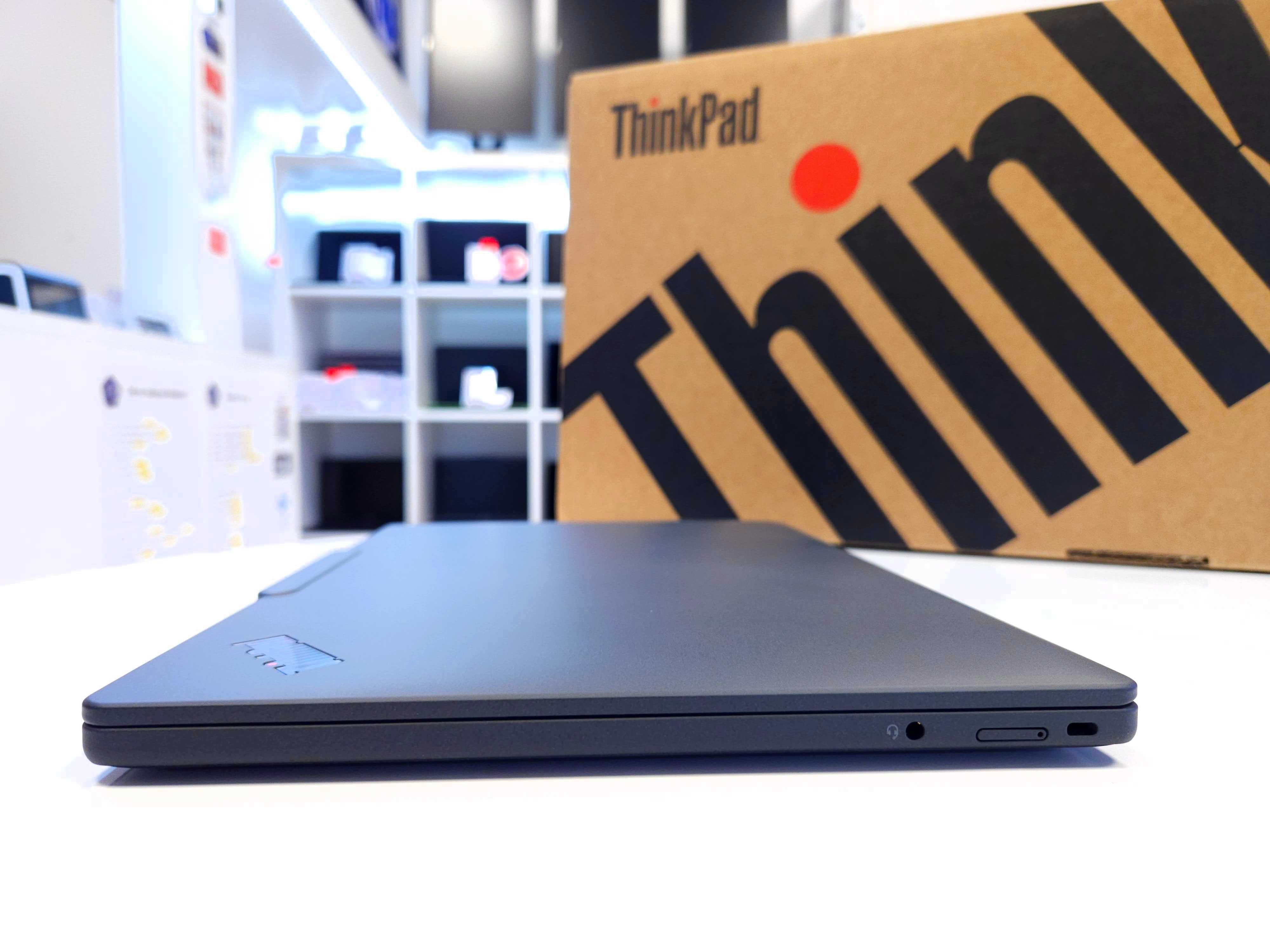 Lenovo ThinkPad X13s G1 Snapdragon 16 GB / 256 GB W11 PRO LTE/5G | NEW