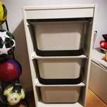 Regal z pojemnikami bialo szary ikea na lego lub zabawki