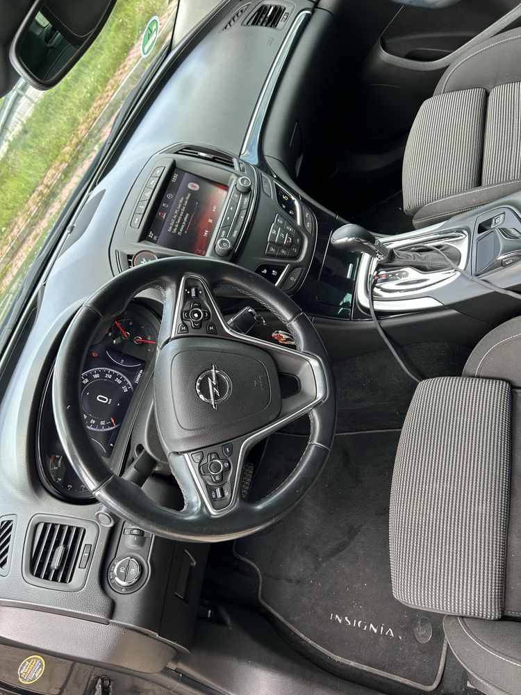 Opel Insignia OPC 2.0cdti Bi Turbo 4x4 Sport Tour Automat
