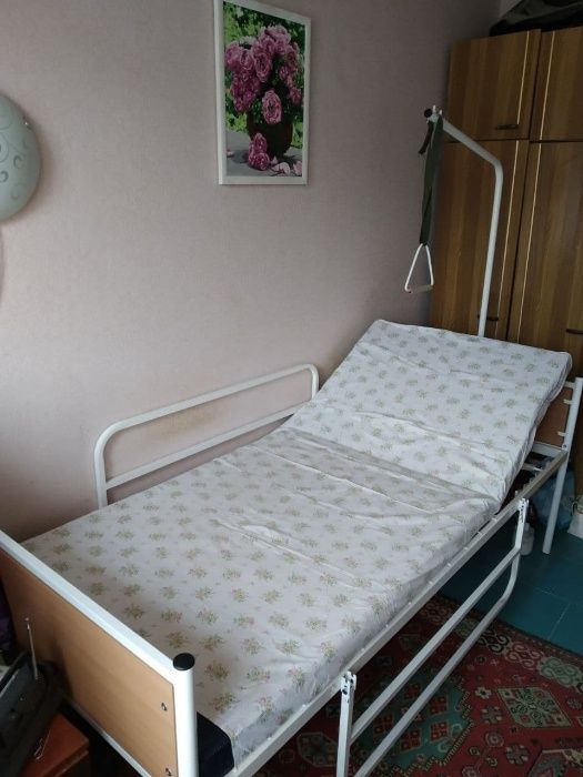 Кровать для инвалидов Ліжко для інвалідів, Розпродаж до - 70%