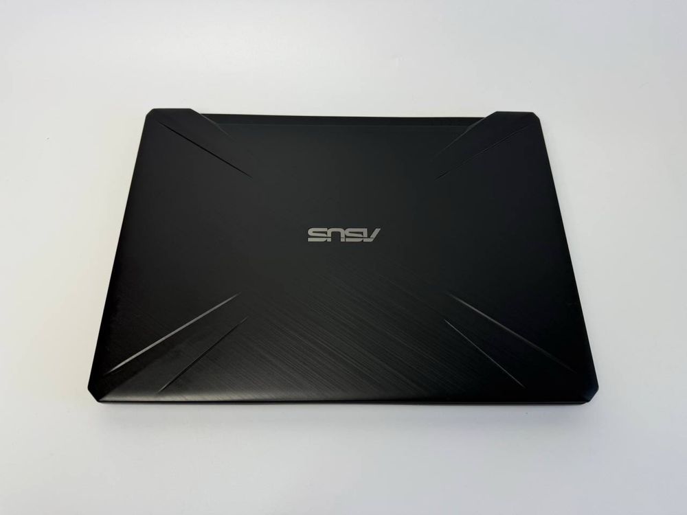 Ноутбук Asus FX505 Ryzen 5/GTX 1050/20Gb/SSD 512Gb