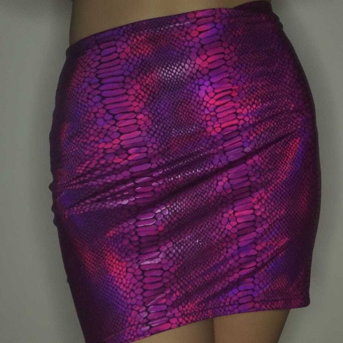 Спідниця з зміїним принтом