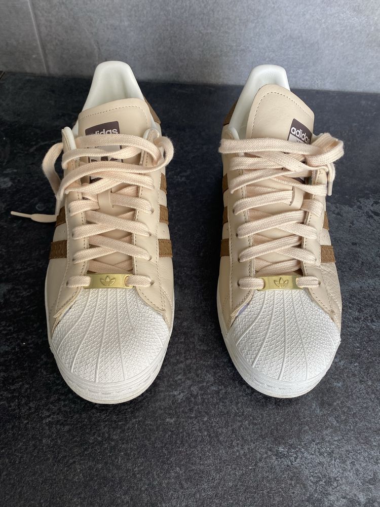 adidas Originals - Superstar - Scarpe beige