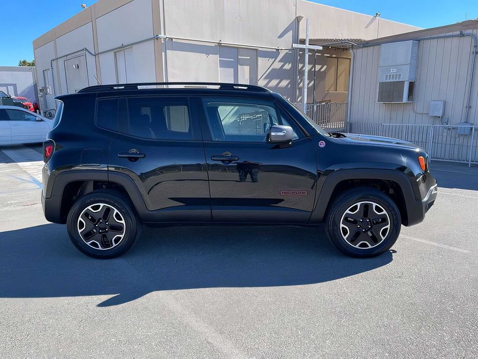 Jeep Renegade      2016
