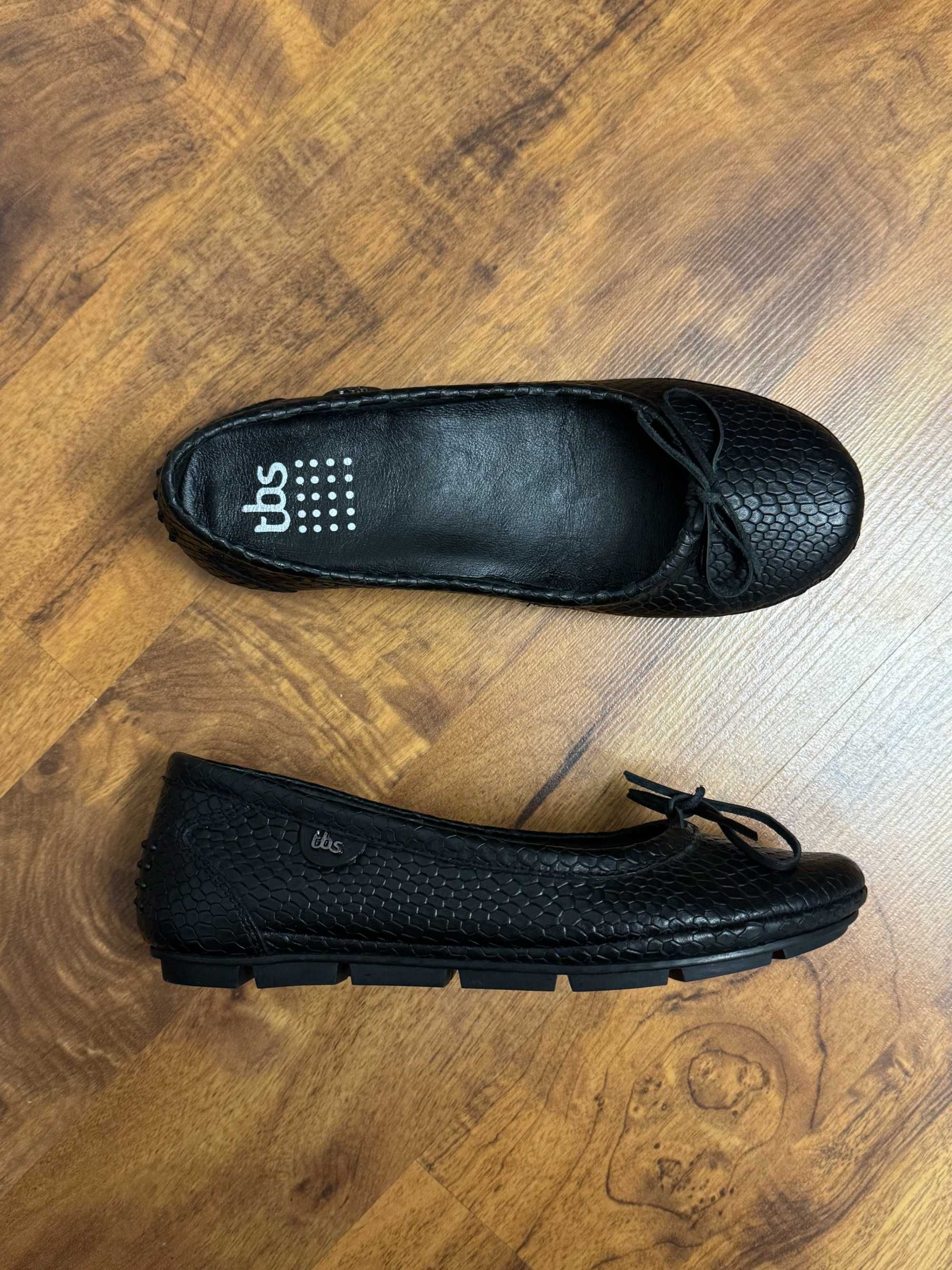 Skórzane baleriny balerinki czarne płaskie buciki buty ze skóry Tbs 36