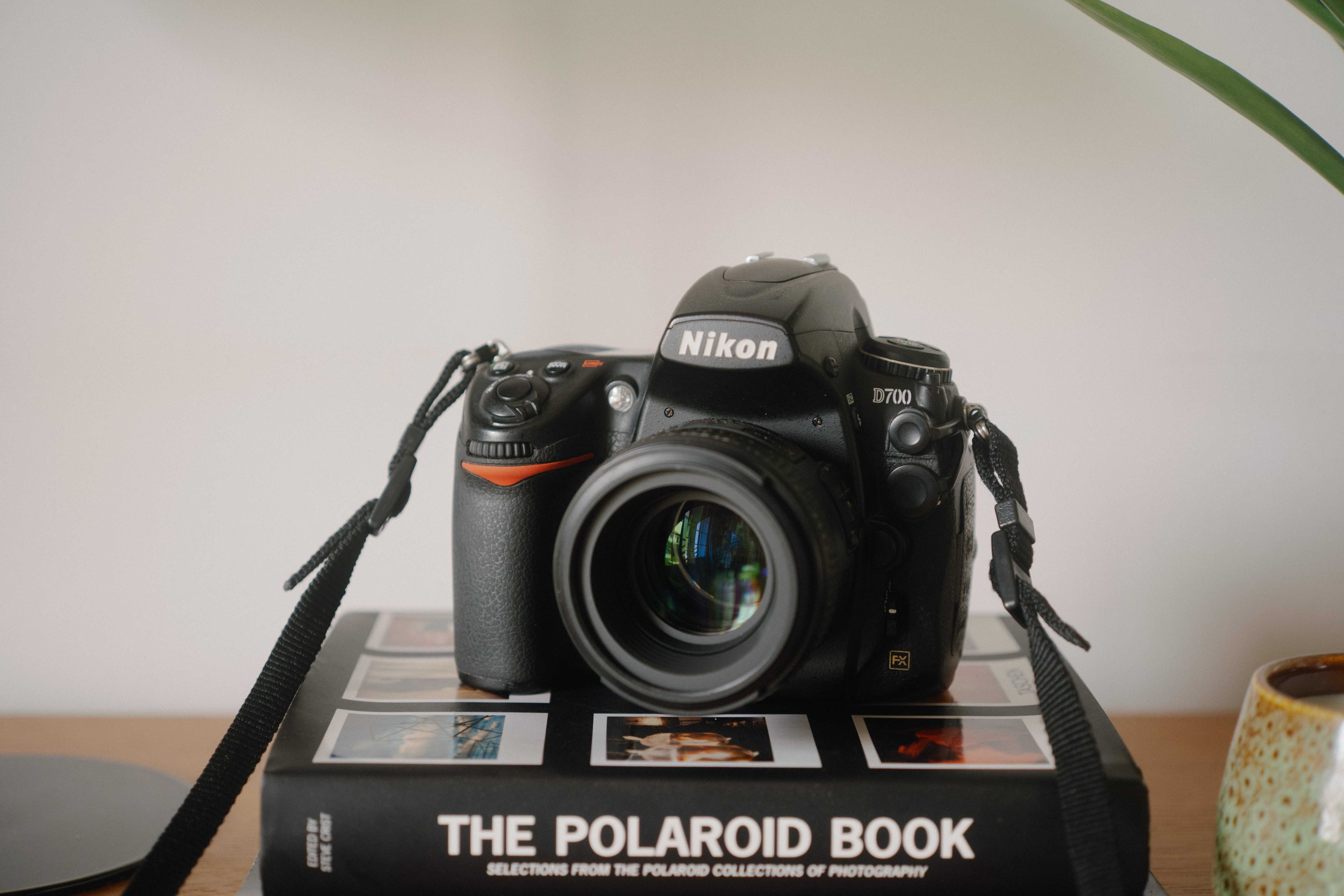 Nikon D700 + 50mm f/1.4 G (28.000 disparos)