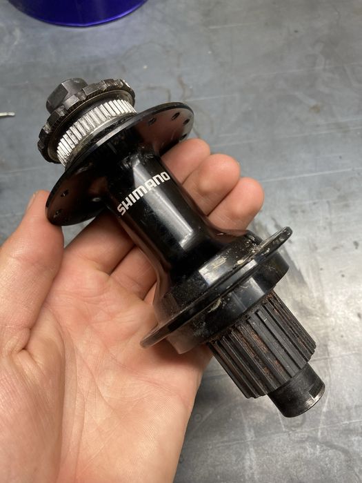 Piasta tylna Shimano FH-MT510-B, 28H (novatec, dt swiss, mtb, enduro)