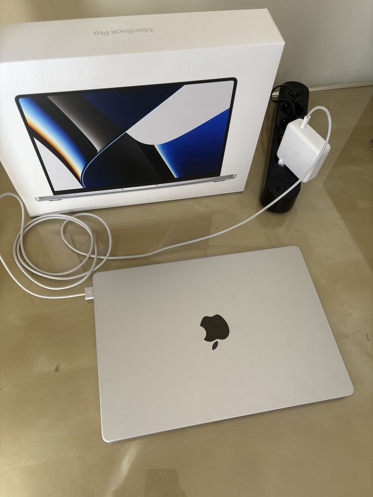 Apple Macbook Pro 14" M1 Pro