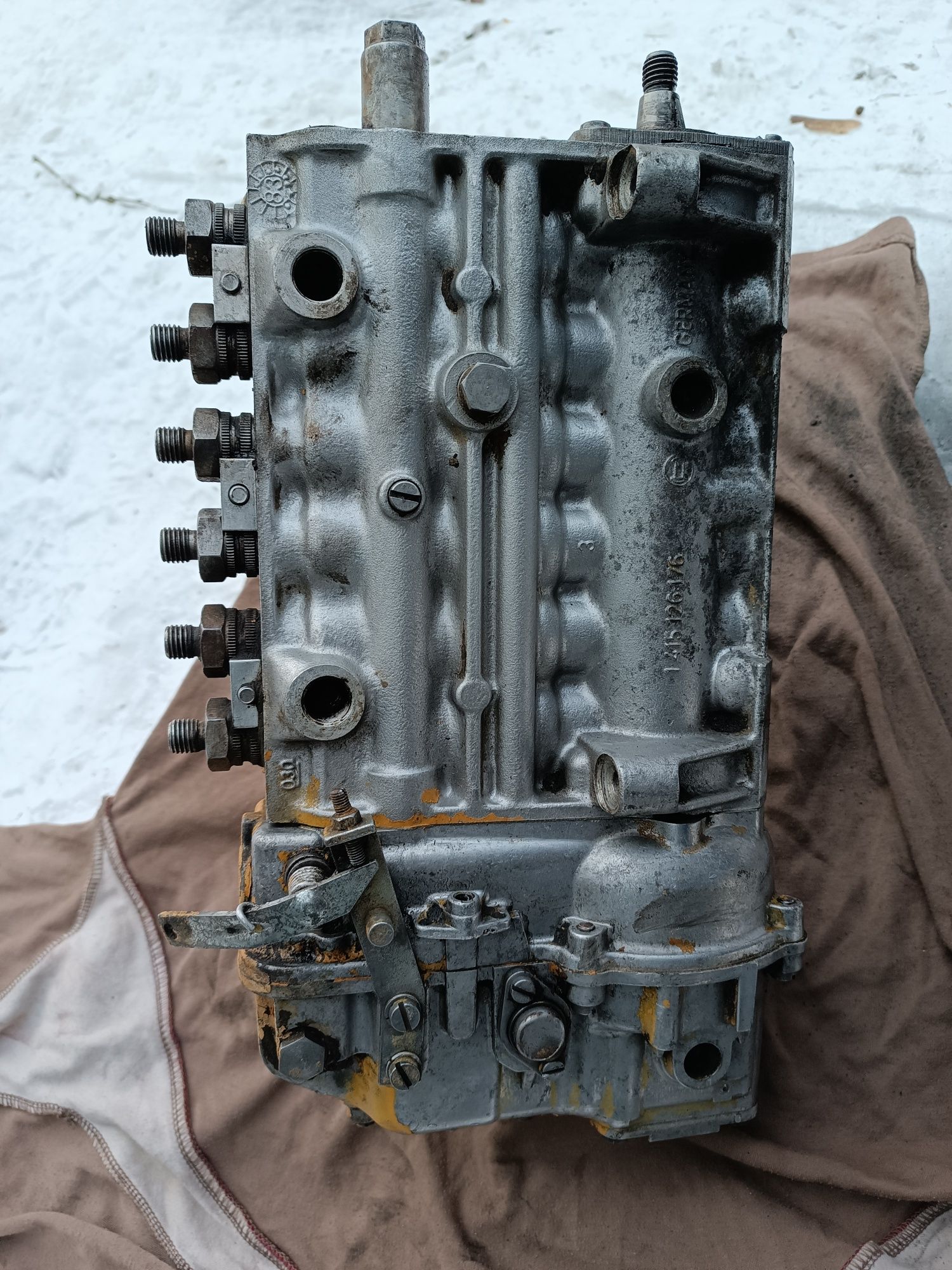 Pompa wtryskowa Bosch ładowarka kołowa Hanomag MF 66c