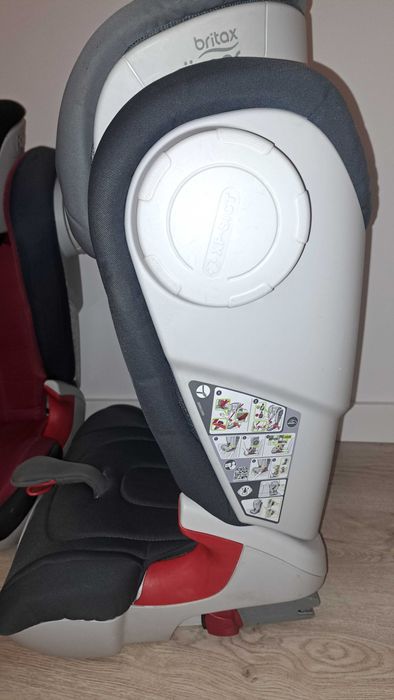 Fotelik samochodowy Britax Römer Kidfix II XP SICT – 15–36 kg