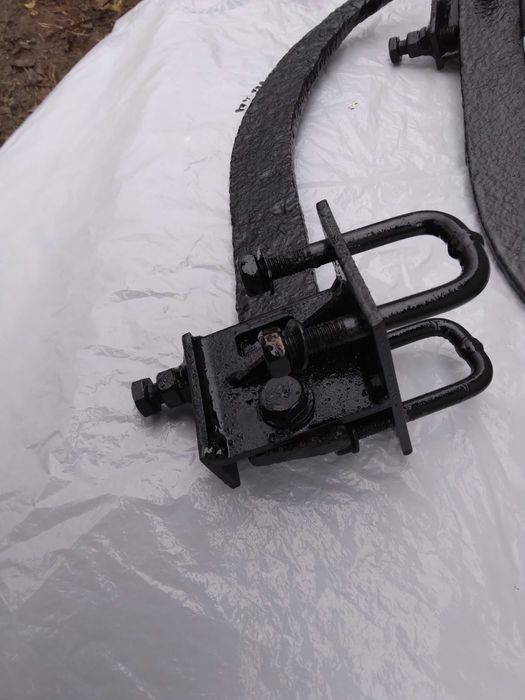 Глубокорыхлитель почвы. Стойка с креплением. Рабочая высота 40 см.