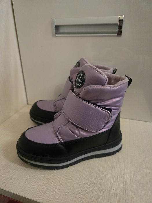 Чобітки, чоботи, дутики, сапожки