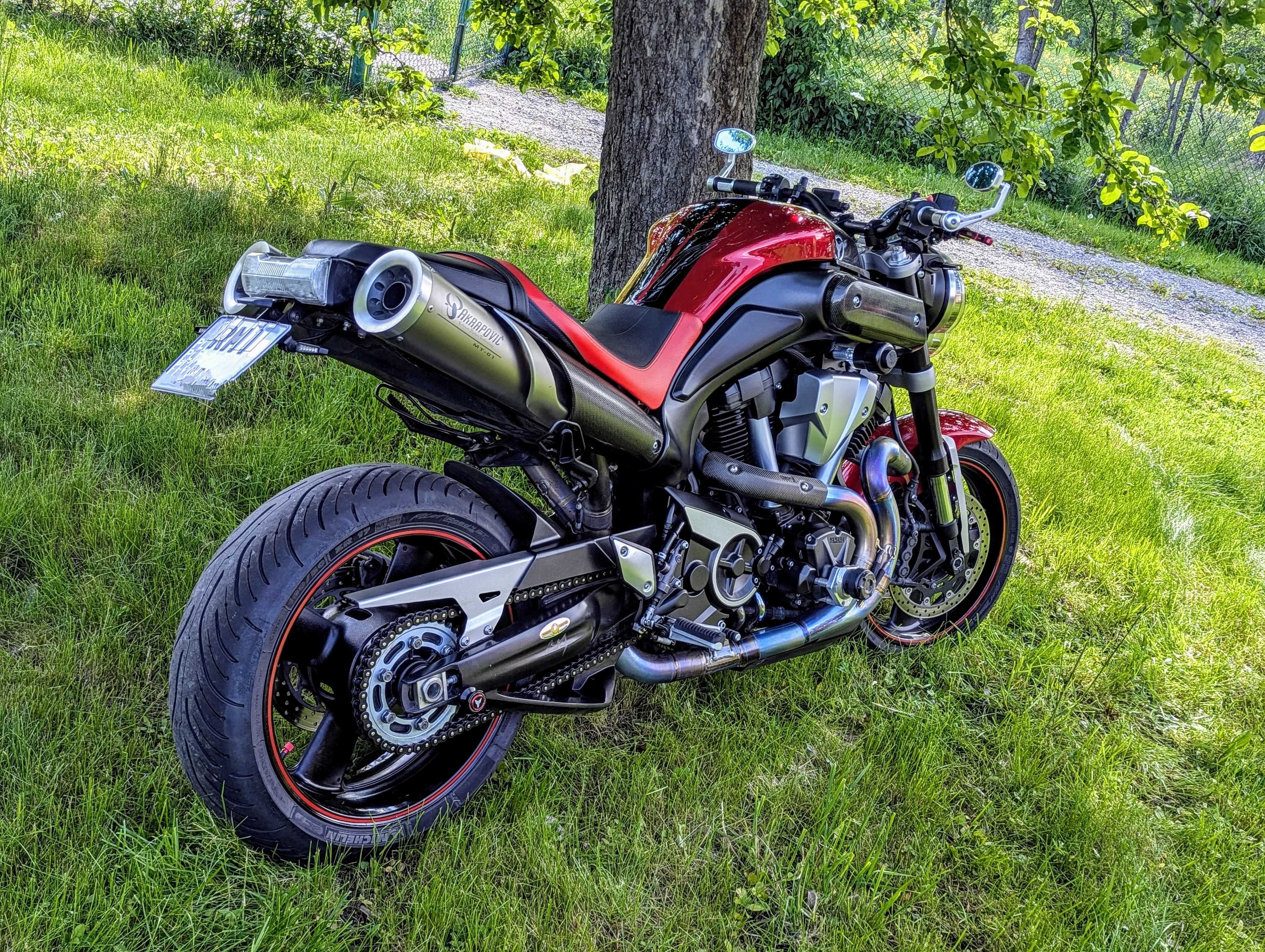 YAMAHA MT 01 1,700 , KODO MT01