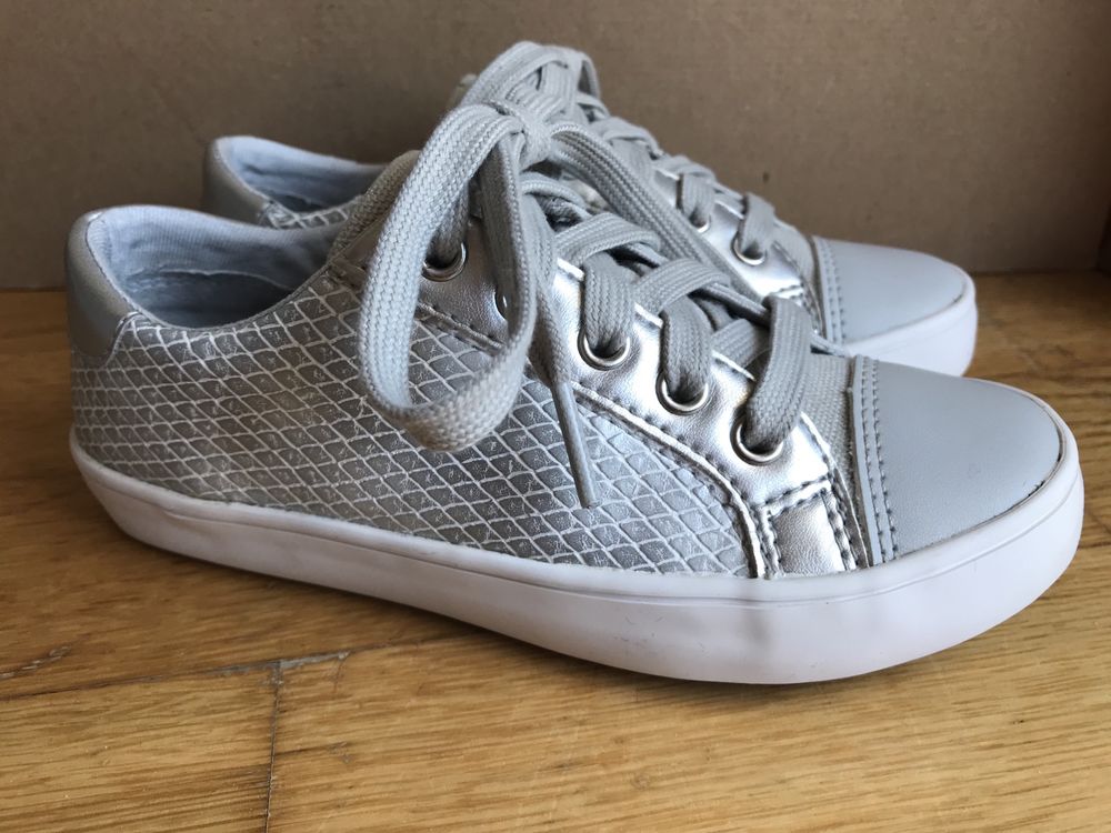 Geox respira trampki sneakersy adidasy srebrne nowe tanio
