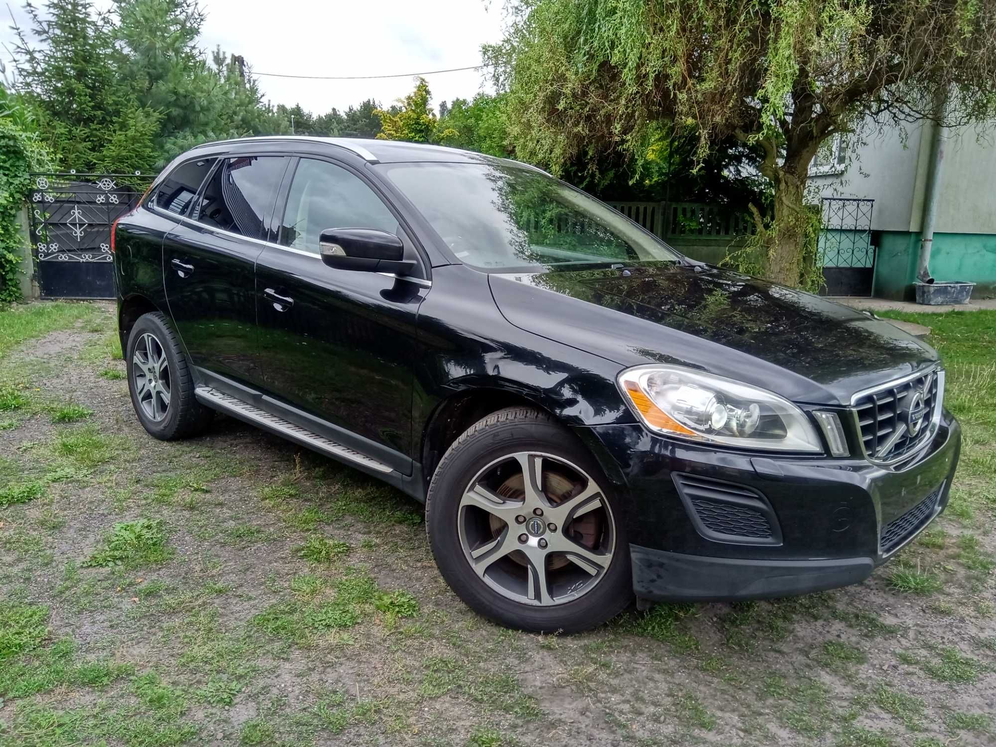 Volvo XC60 SE LUX AWD 2012r 2.4 D5 215km 452-46 D5244T15 Czesci