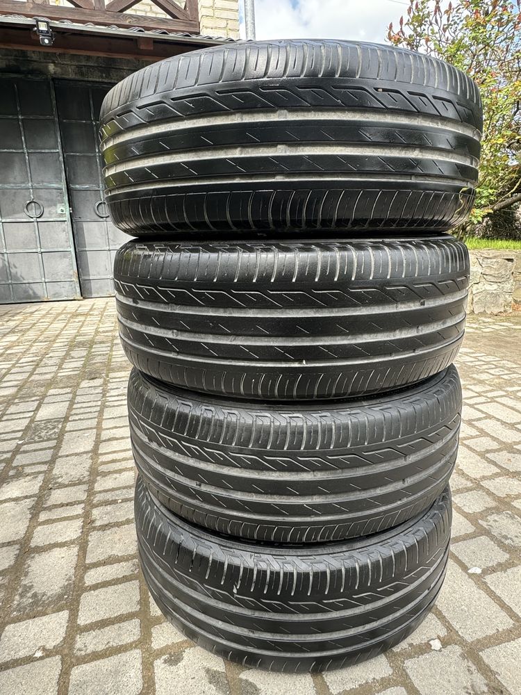 Гума літня резина R16 Bridgestone Turanza T001 205/55 91W