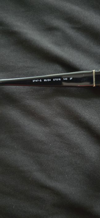 Продам новые оригинальные итальянские очки Persol