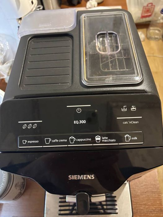 Кофе машина siemens EQ.300