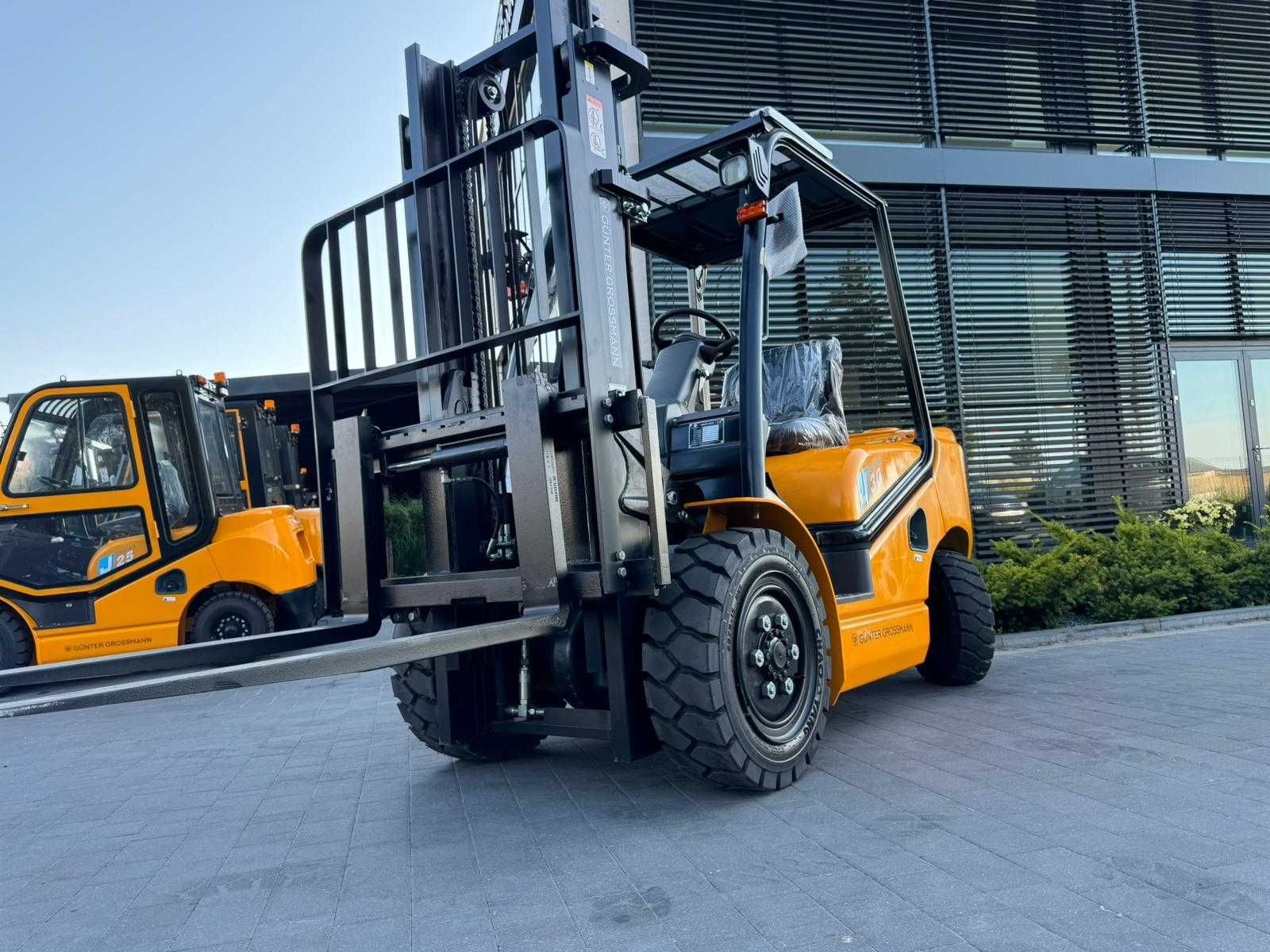 Nowy wózek widłowy Gunter Grossmann silnik Hyundai 3T  3 l gwarancji
