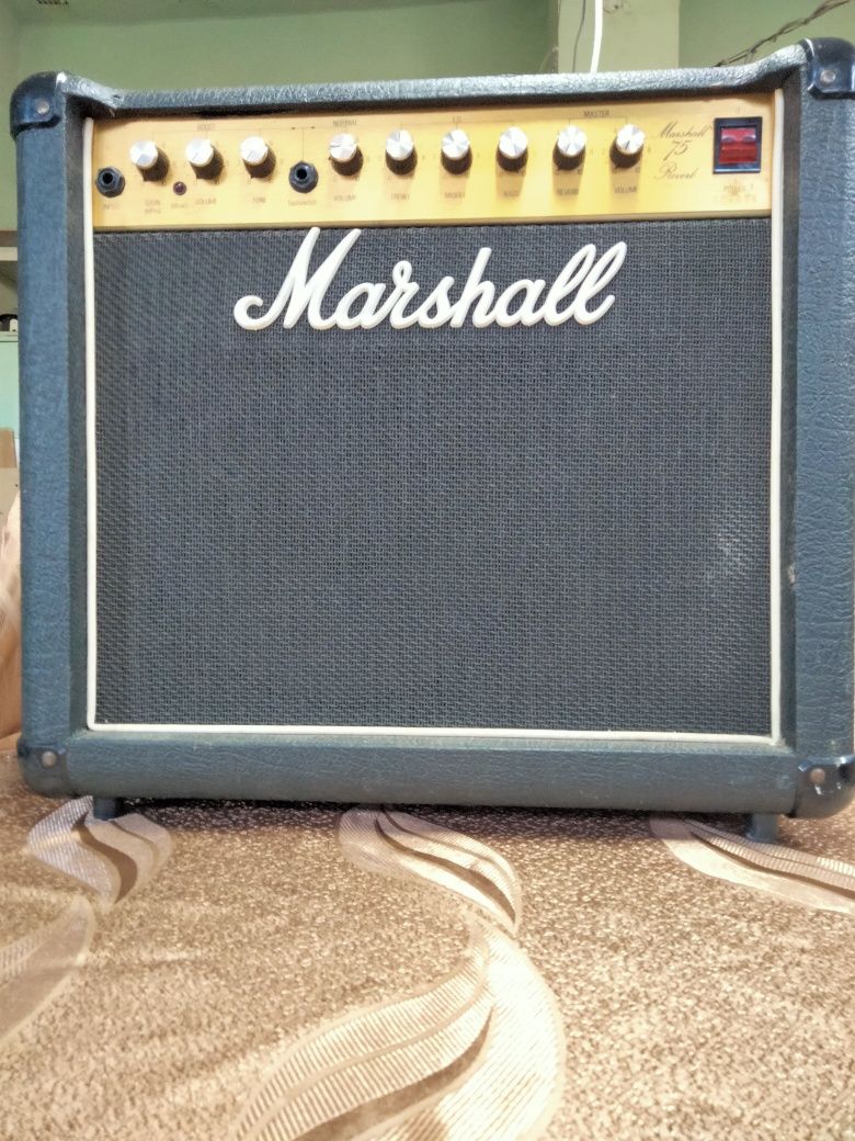Гітарний комбопідсилювач Marshall 75 reverb