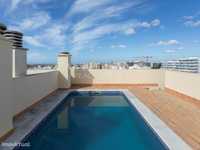 Apartamento T4 duplex com piscina, Centro de Faro, Algarve