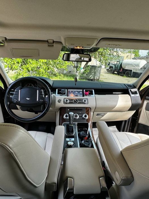 Range rover sport
