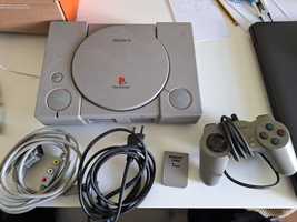 Playstation 1 em bom estado e a funcionar perfeitamente