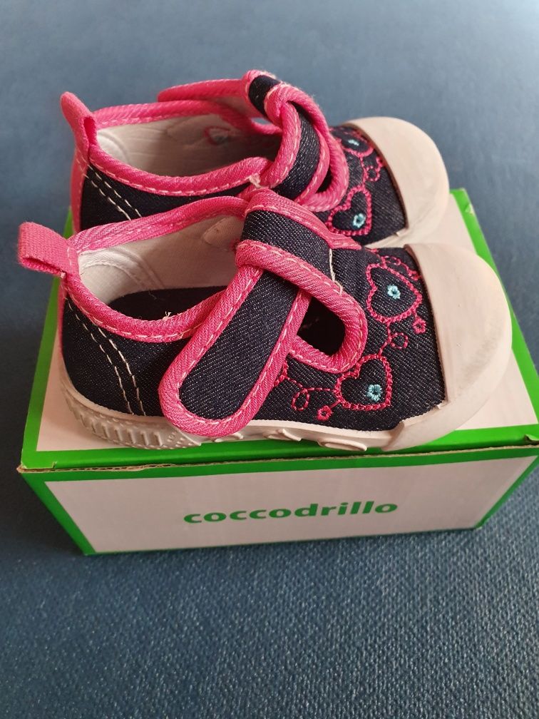 Buciki Coccodrillo rozm 20, dł. 12,5cm.
