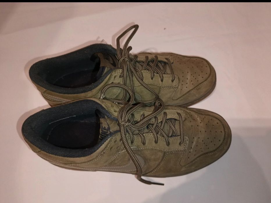 Nike adidasy  skóra zielone  oliwkowe khaki  roz EUR 40, UK 6