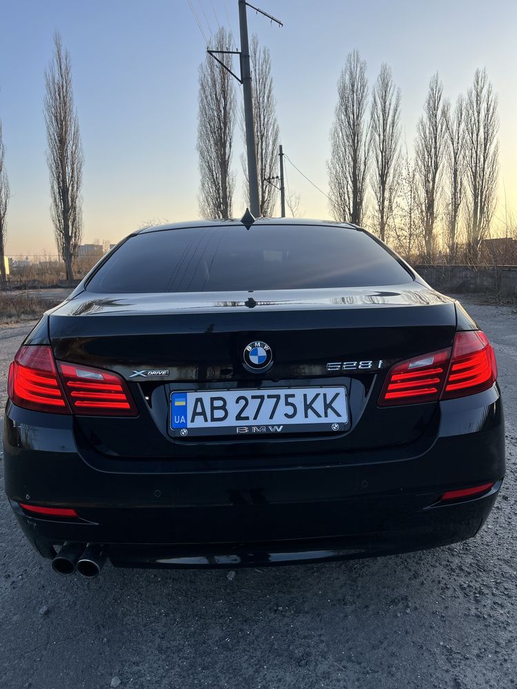 Продам власне авто BMW F10