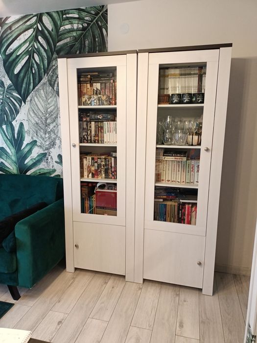 Słupek witryna szklana szafka 200x68x40 biała półki drzwiczki